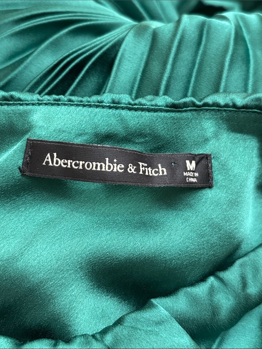 Abercrombie & Fitch Giselle Pleated One-Shoulder Midi Satin Green Dress Medium - Picture 14 of 16